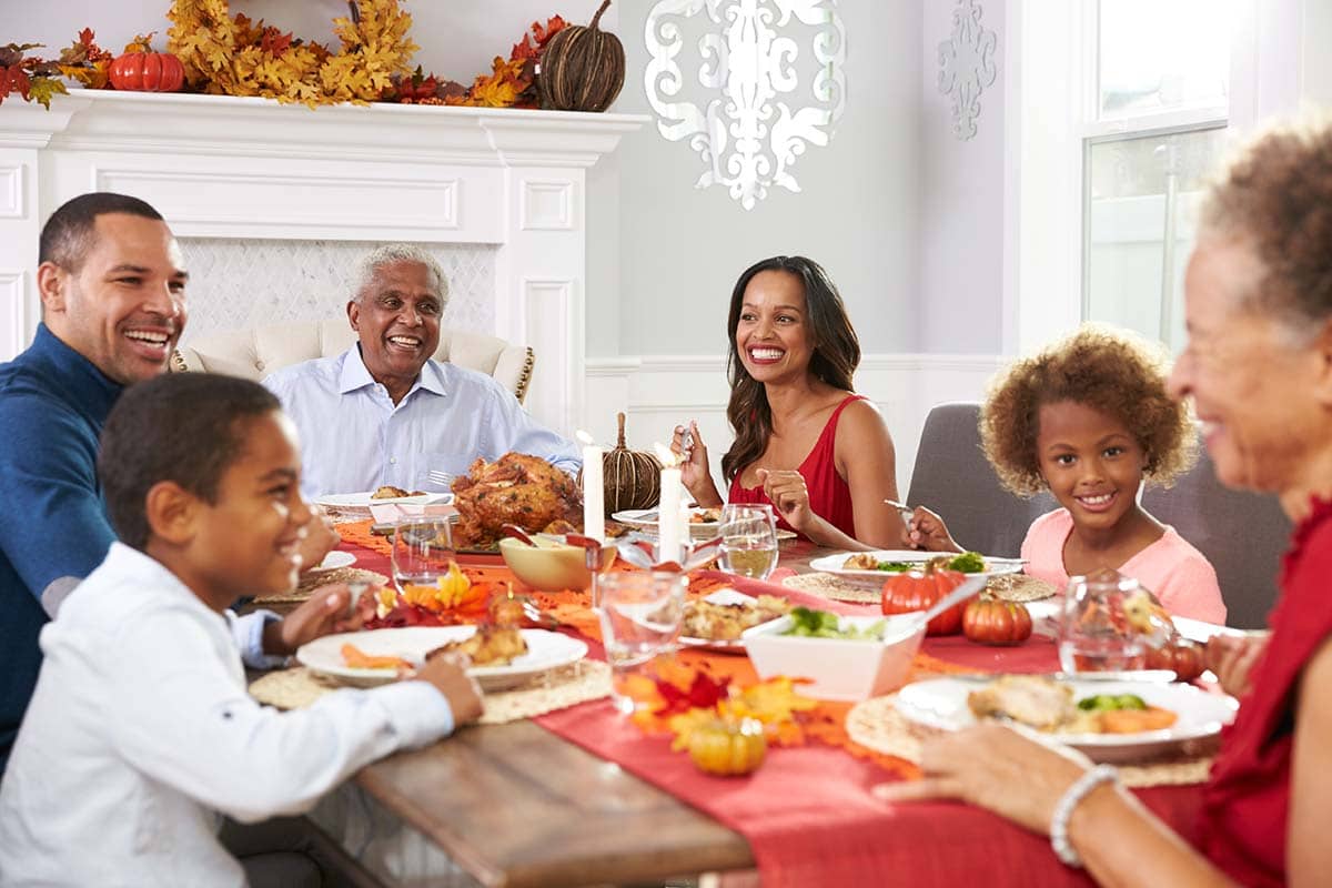 family celebrating thanksgiving