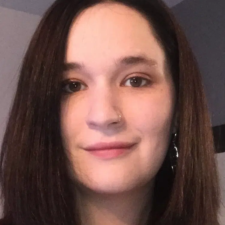 Gina.jpg